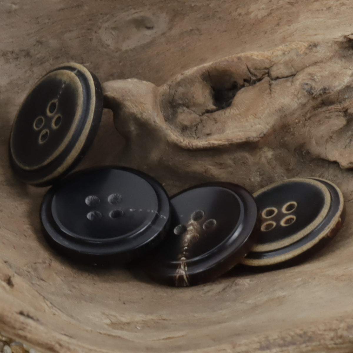 Bowl-Shaped Burnt-Edge Natural Horn Buttons for Khaki Winter Coats 10pcs - Lots of Buttons