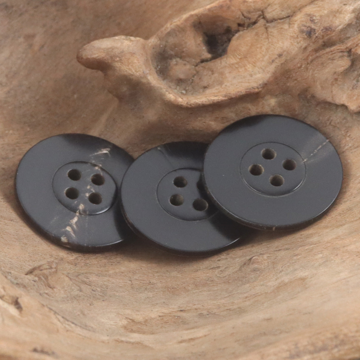 22mm Burnt Four-Hole Ox Horn Buttons for Hat Decoration 10pcs - Lots of Buttons