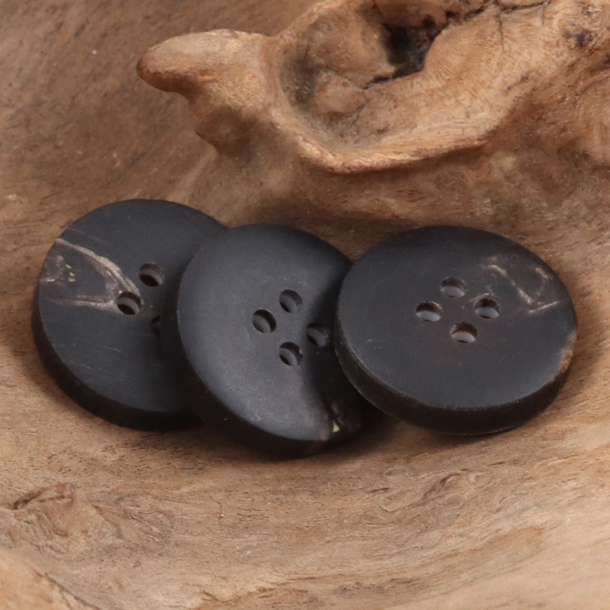 Retro Yellow Flamed Edge Cow Horn Buttons with White Holes,10pcs - Lots of Buttons