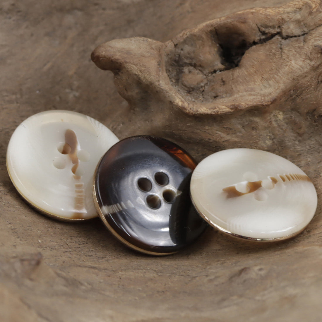 Beige and Coffee Four-Hole Flat Resin Buttons with Metal Lace 10pcs - Lots of Buttons