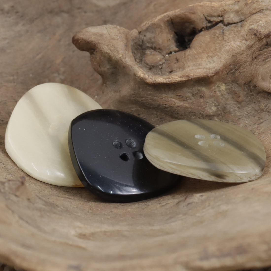 Irregular Gradient Imitation Wood Grain Resin Buttons for Coats,20pcs - Lots of Buttons
