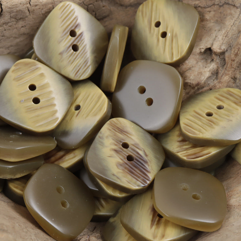17.5-30mm Rounded Square White Khaki Black Resin Buttons 99 Pack