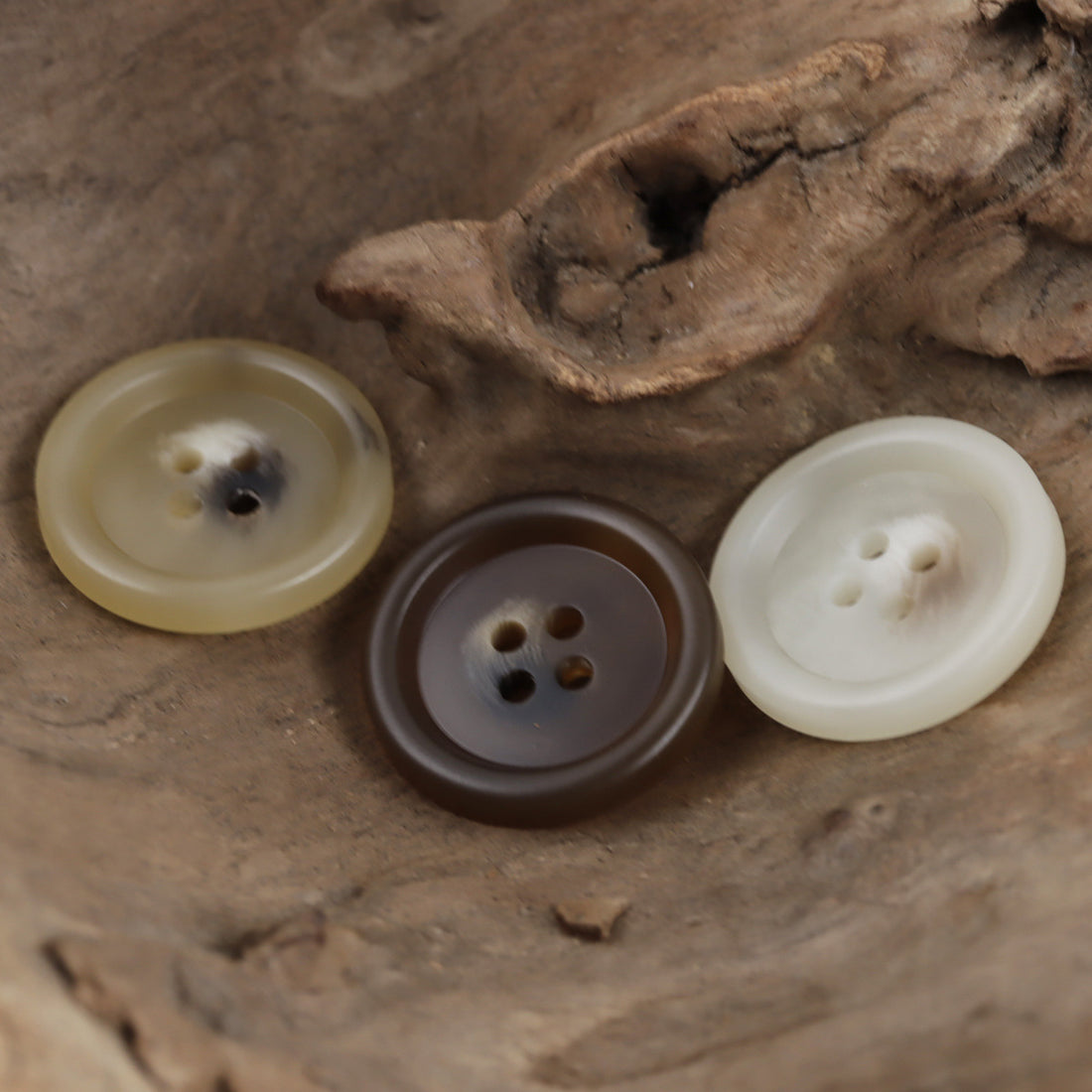 Resin Buttons for Light Khaki Cargo Pants and Casual Trousers 30pcs - Lots of Buttons