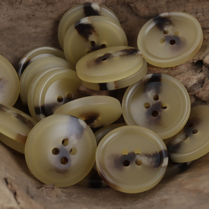 15-25mm White Beige Round Resin Buttons for Casual Jackets 40 Pack - Lots of Buttons
