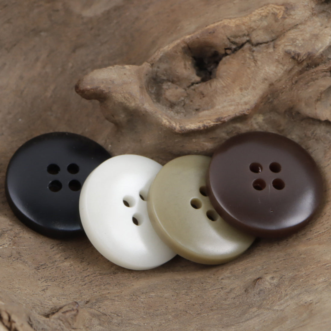 White Green Red Black Wide Rim Four-Hole Resin Buttons 40 Pack - Lots of Buttons