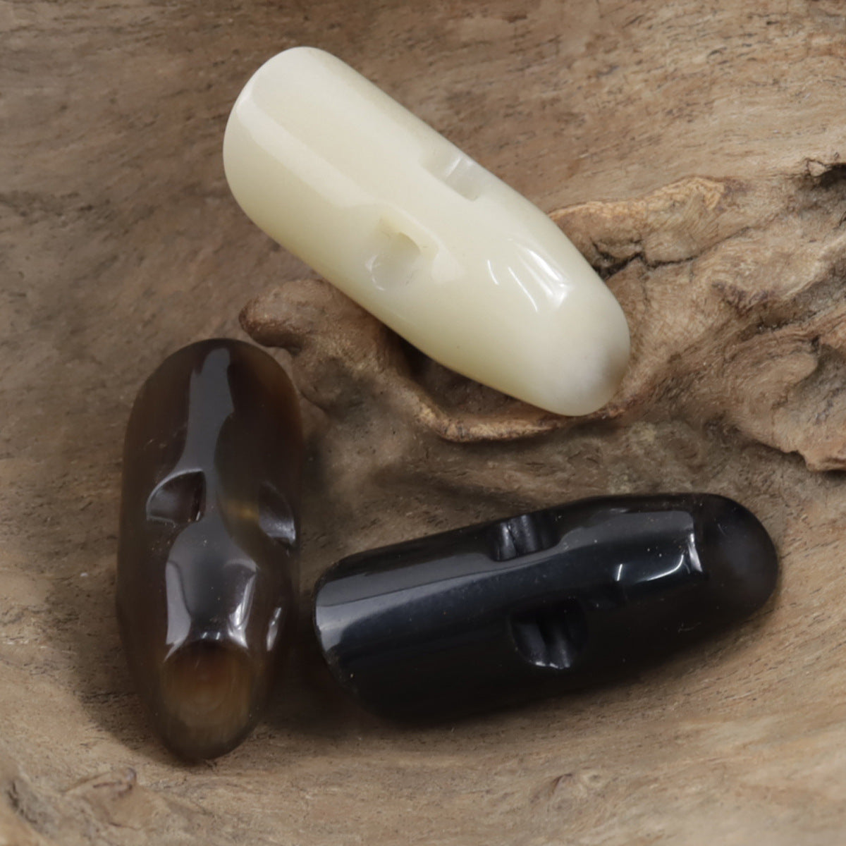Irregular Ram's Horn-Shaped Resin Buttons for Windbreakers 10pcs - Lots of Buttons