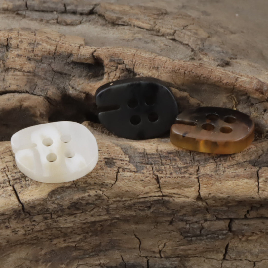 Creative Fish Mouth-Shaped Resin Buttons 50pcs - Lots of Buttons