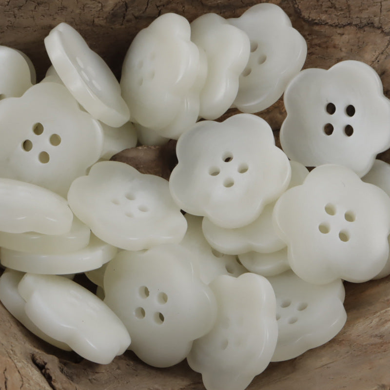 Cute Flower Amber Resin Buttons 20pcs - Lots of Buttons