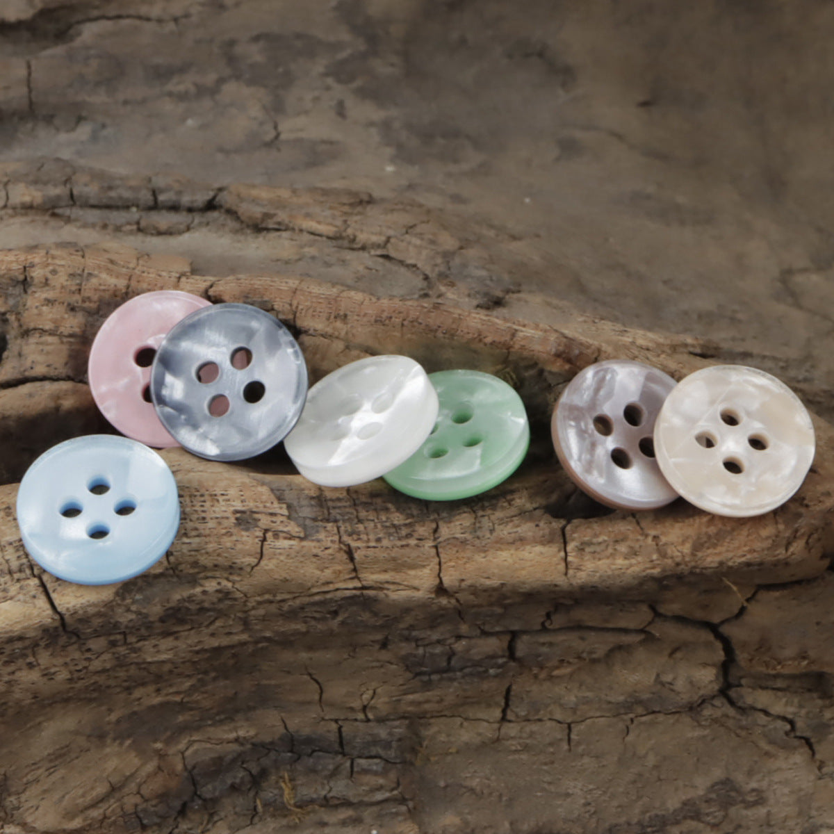 Round 11.5mm Candy-Colored Imitation Shell Resin Buttons 70pcs - Lots of Buttons