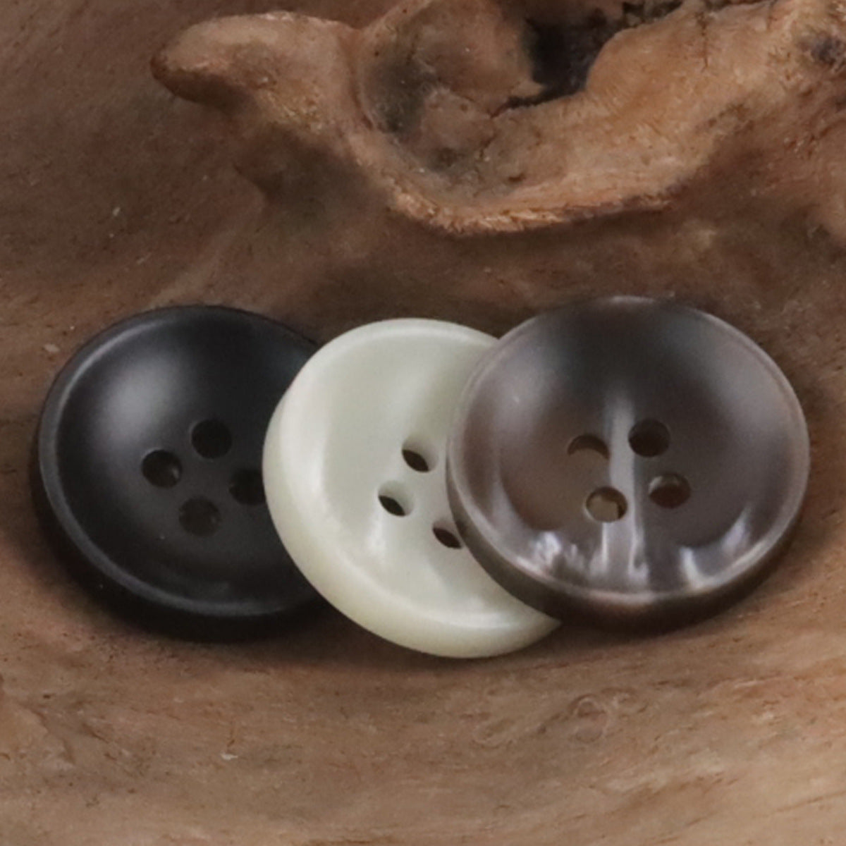 Gradient Hazy Round 4 Hole Resin Buttons 30pcs - Lots of Buttons