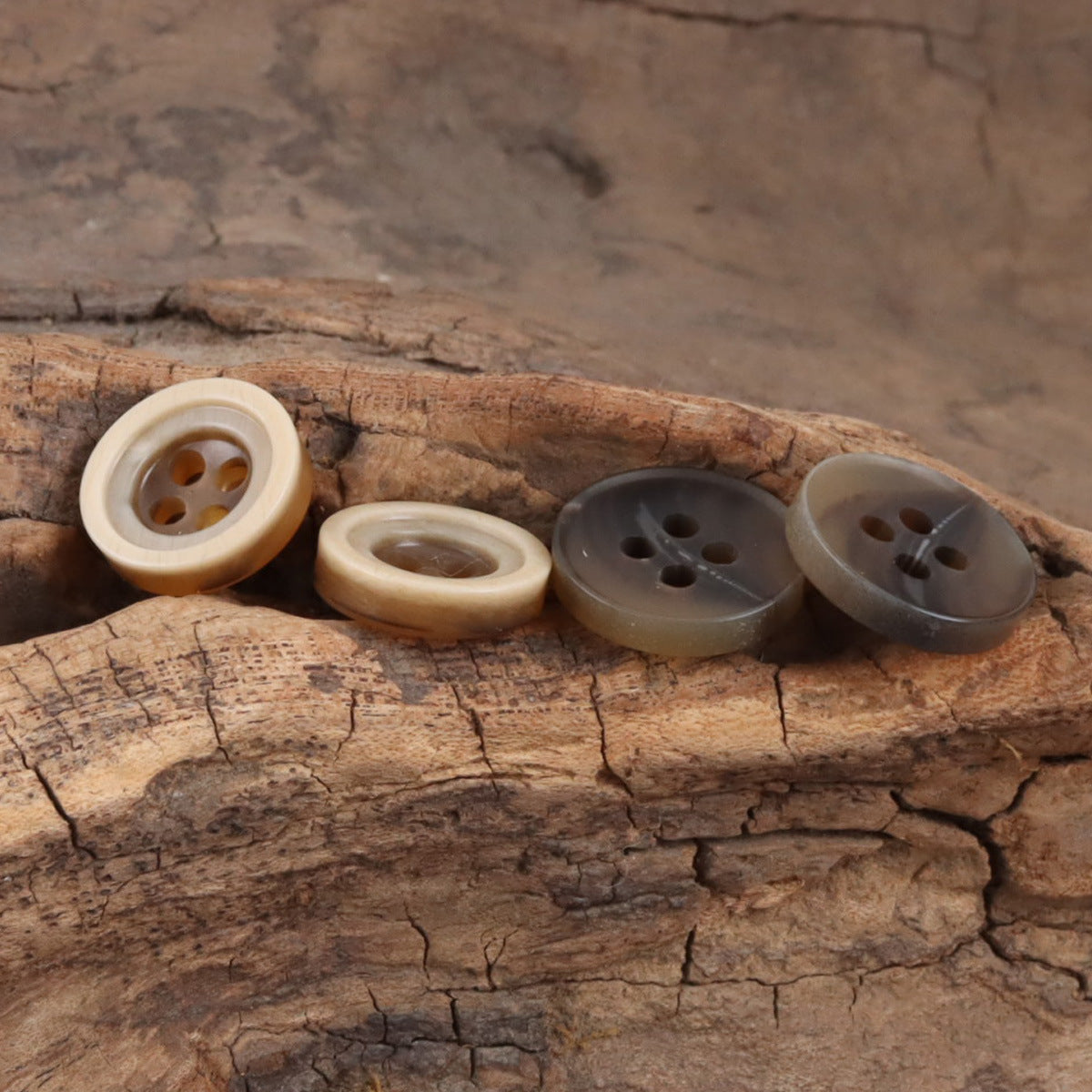 11.5mm Round Two-Tone Amber Resin Buttons for Shirts 50pcs - Lots of Buttons