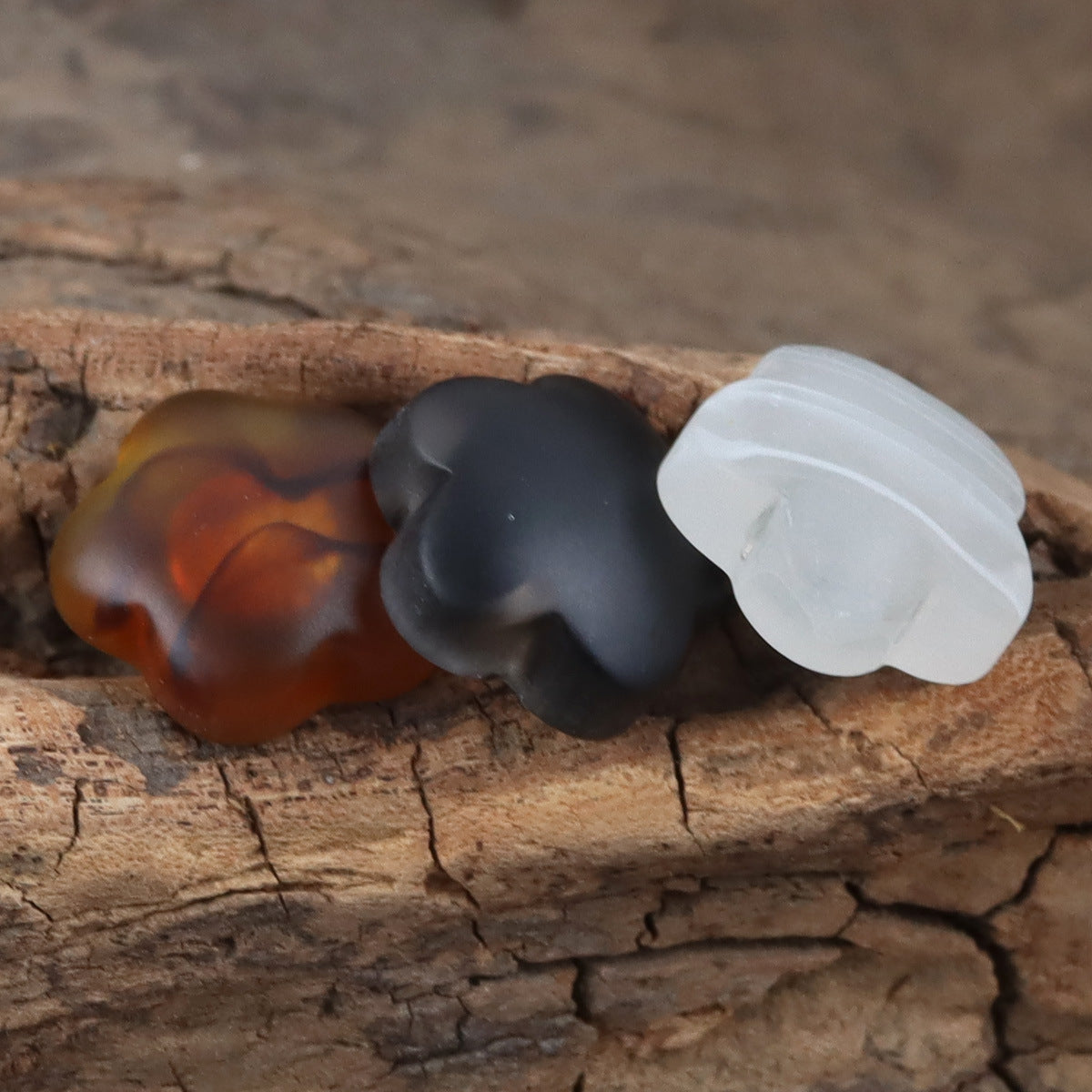 13mm Plum Blossom Matte Resin Buttons for Children's Dress Cufflink 20pcs - Lots of Buttons