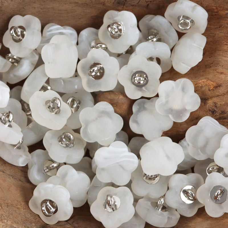 13mm Plum Blossom Matte Resin Buttons for Children's Dress Cufflink 20pcs - Lots of Buttons
