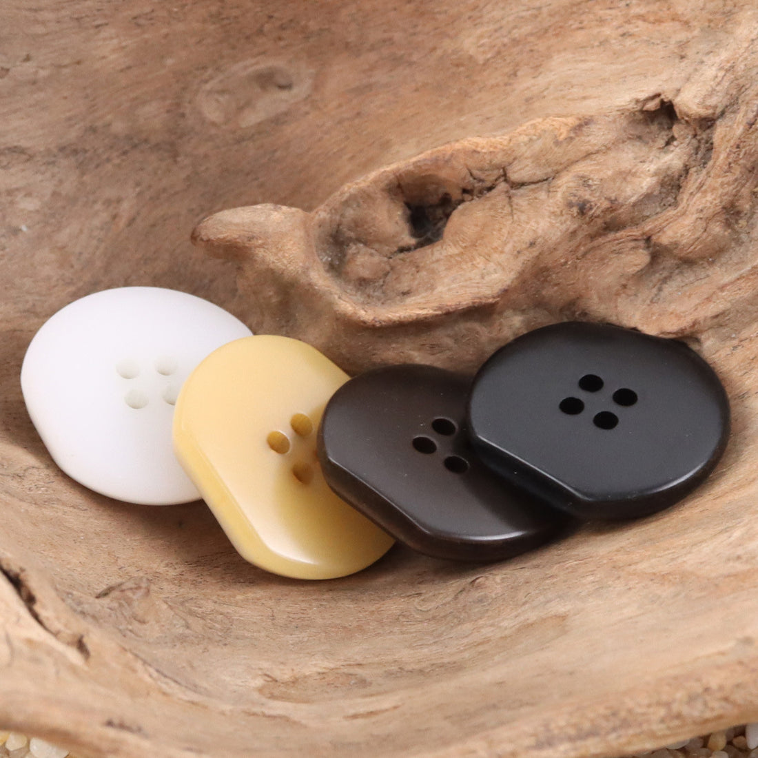 Irregular Four-Hole Resin Buttons for Winter Windbreakers 40pcs - Lots of Buttons