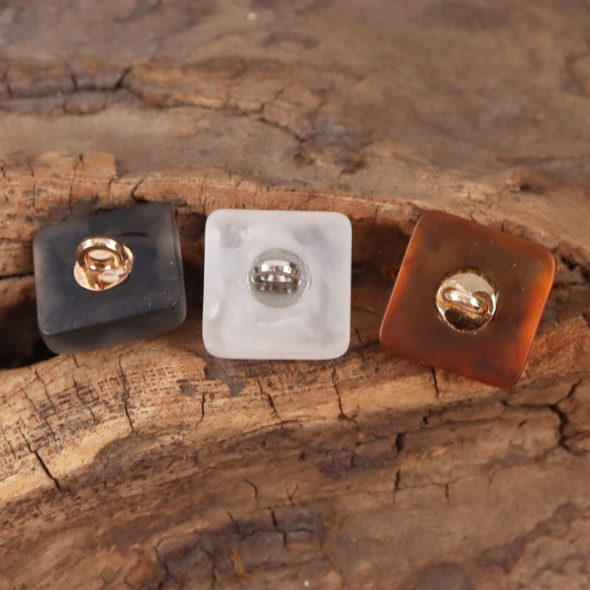 Square Amber Resin Buttons with Metal Shanks for DIY Knitted Hats Dolls 30pcs - Lots of Buttons