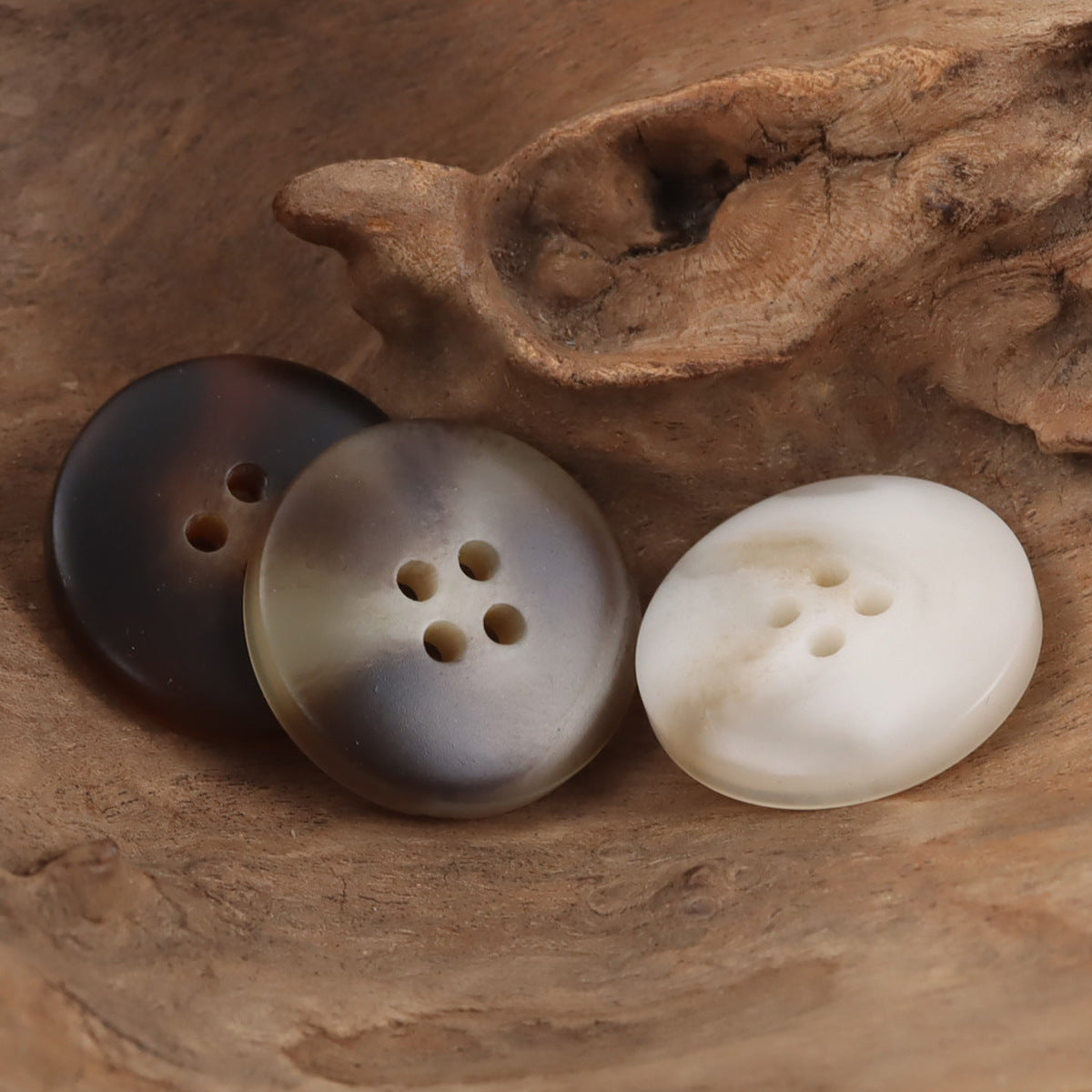 Round 4 Hole Imitation Horn Resin Buttons 20pcs - Lots of Buttons