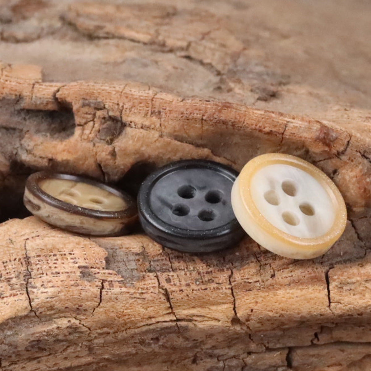 11.5mm Vintage Khaki Resin Buttons for Retro Japanese Style Shirts 100pcs - Lots of Buttons