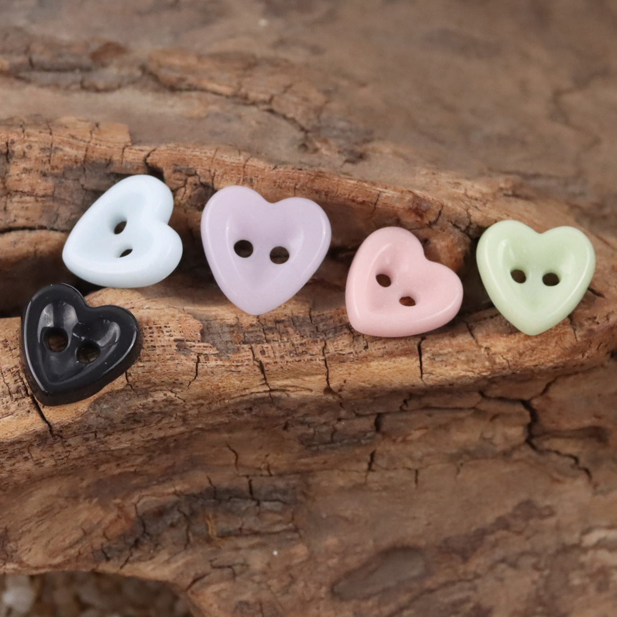 Children DIY Craft Cute Ceramic Heart Shaped Buttons 45 Pack - Lots of Buttons