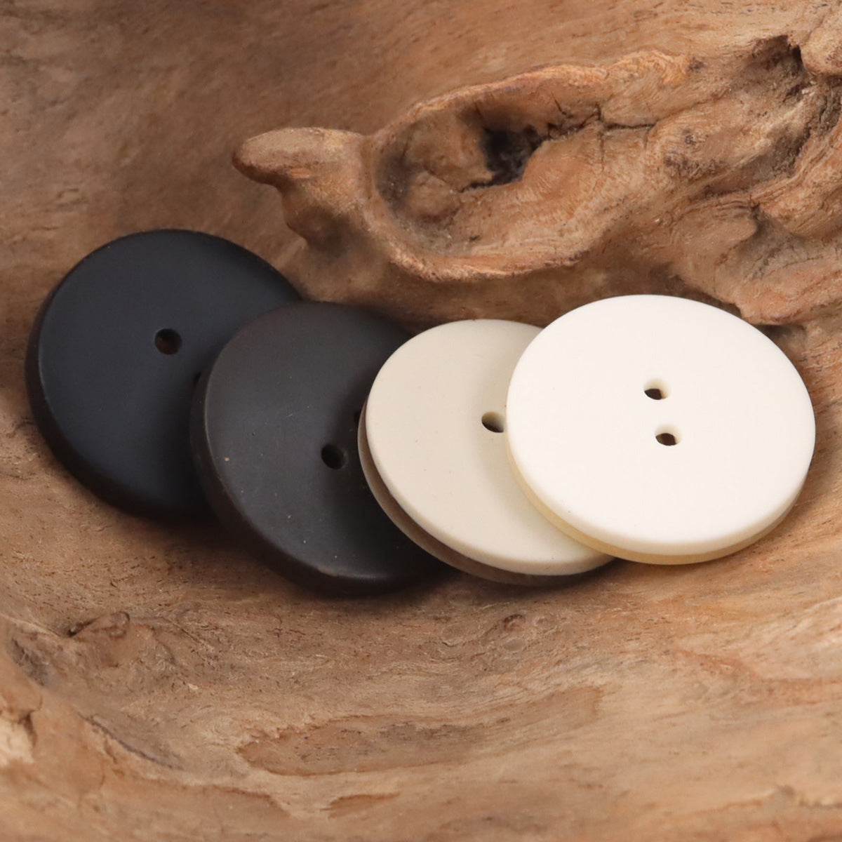 Creative Wood Grain 2-Hole Resin Buttons for Outerwear 20pcs - Lots of Buttons