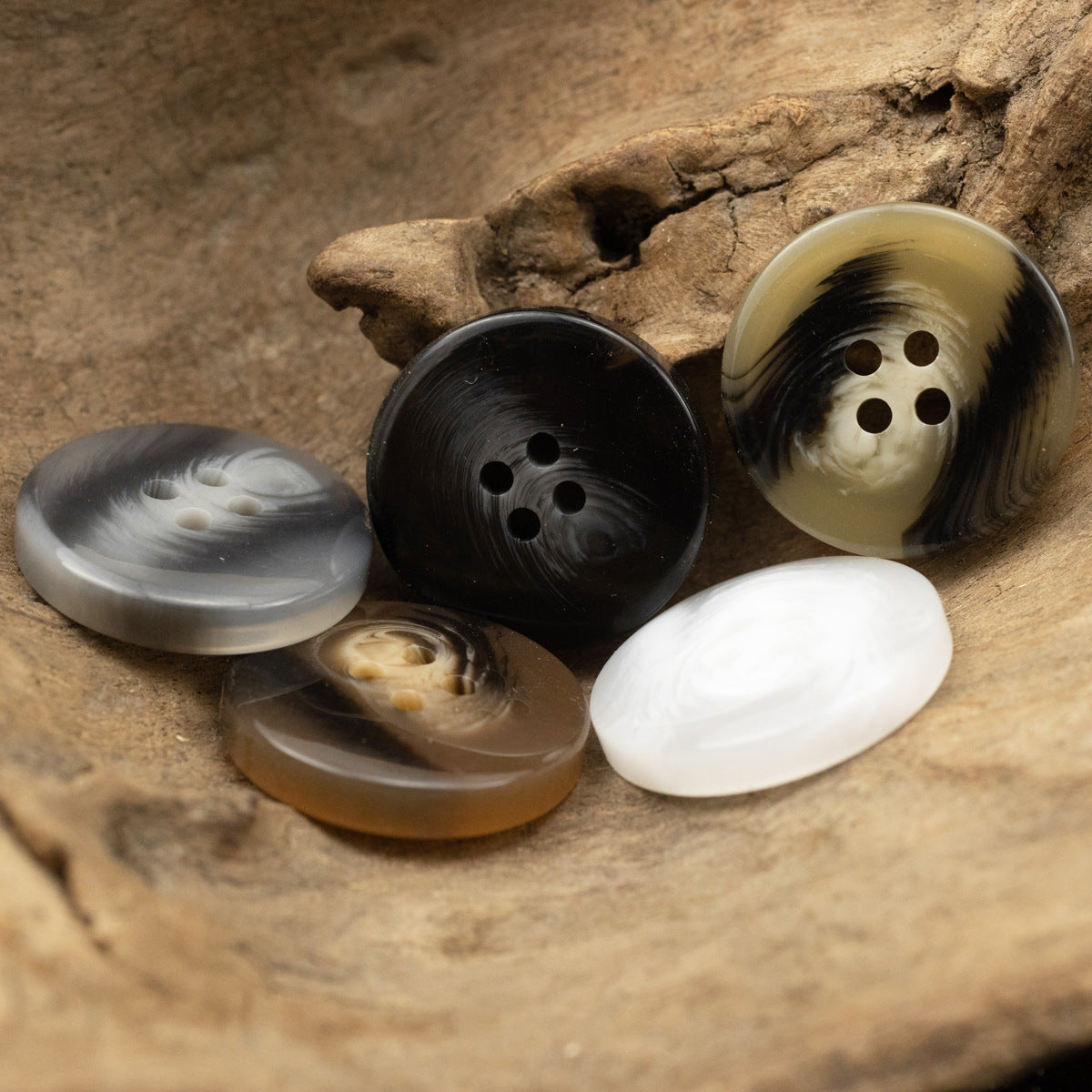Round 4 Hole Brush Pattern Resin Buttons 20pcs - Lots of Buttons
