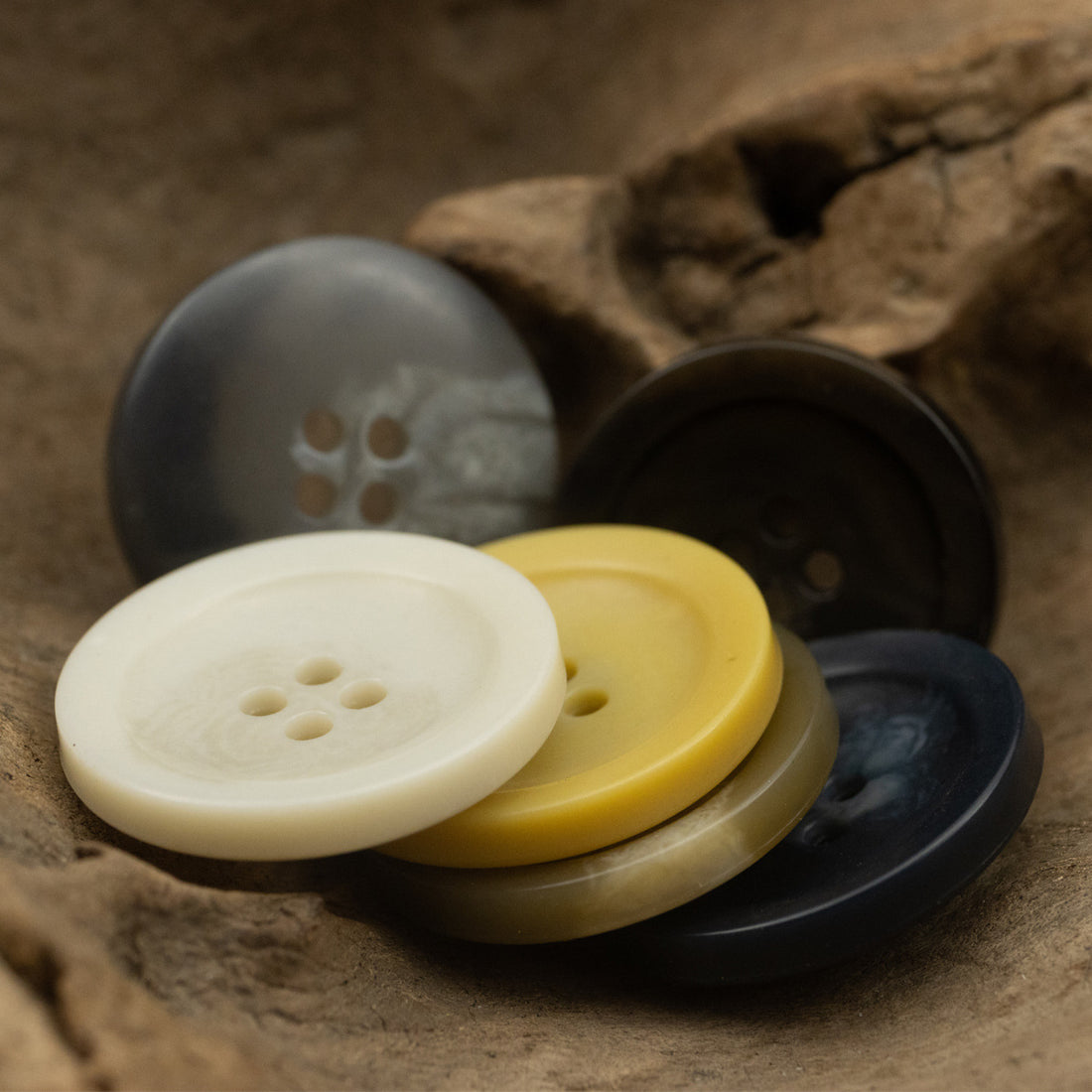 Wide-Edged Bowl-Shaped 4 Hole Urea Coat Buttons 10pcs - Lots of Buttons