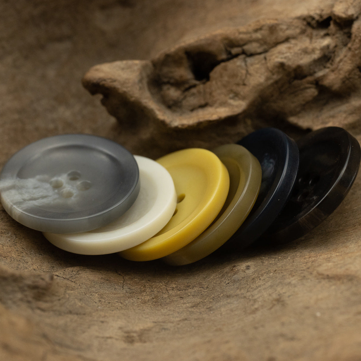 Wide-Edged Bowl-Shaped 4 Hole Urea Coat Buttons 10pcs - Lots of Buttons