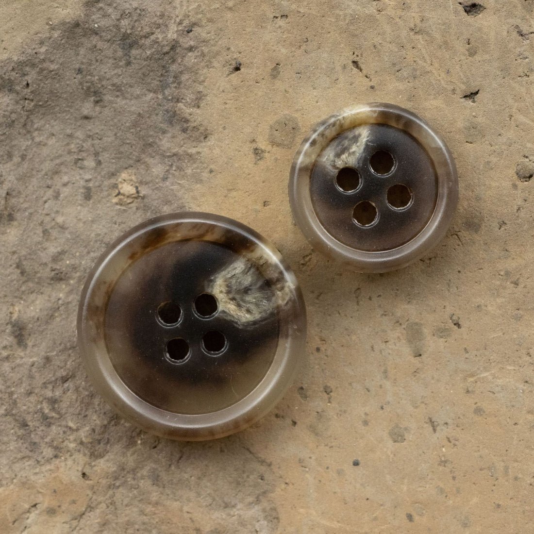 Vintage Coffee Imitation Horn Texture Eco-Friendly Urea Buttons 20pcs - Lots of Buttons