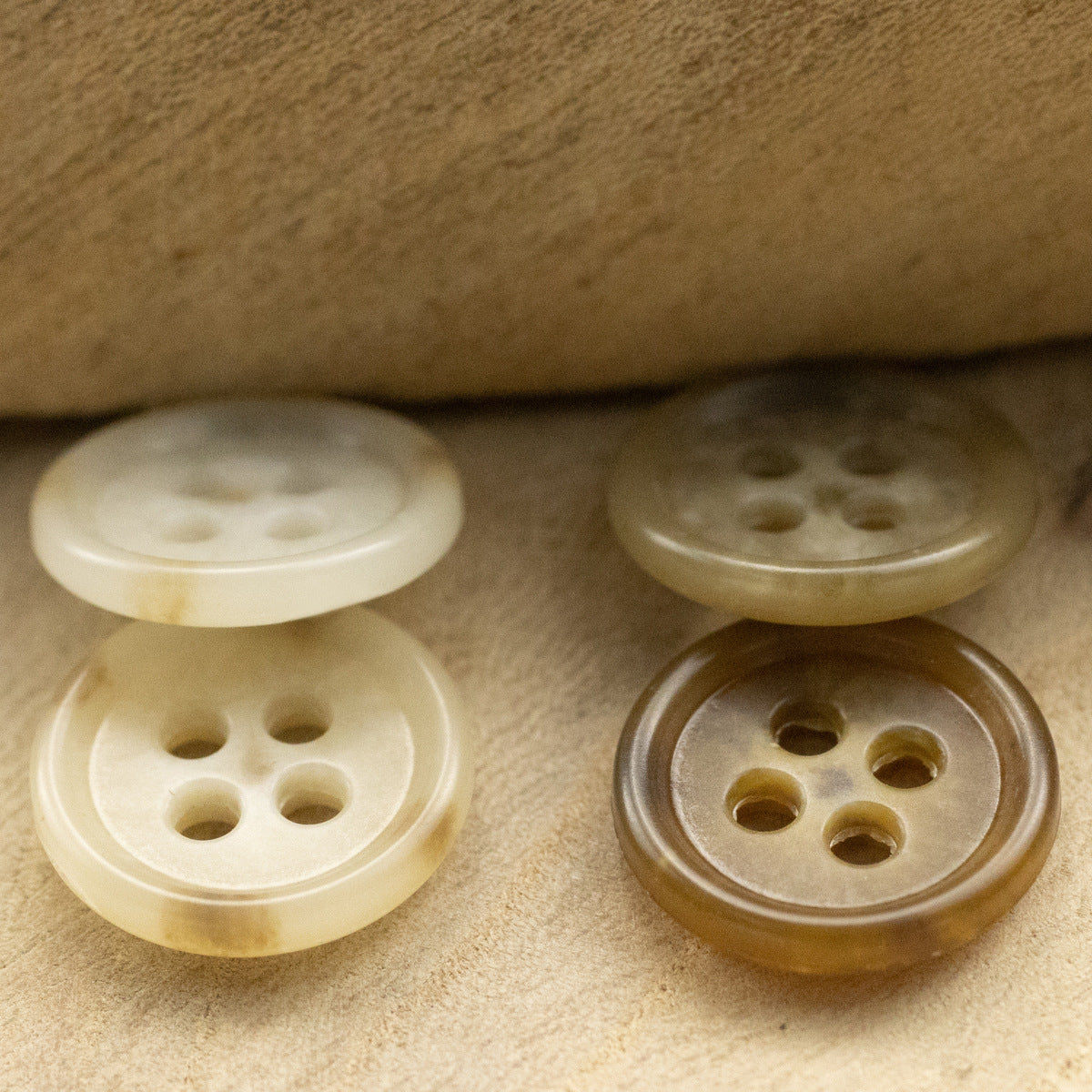 Round Slim-Edged Urea Buttons for Casual Shirts,50pcs - Lots of Buttons