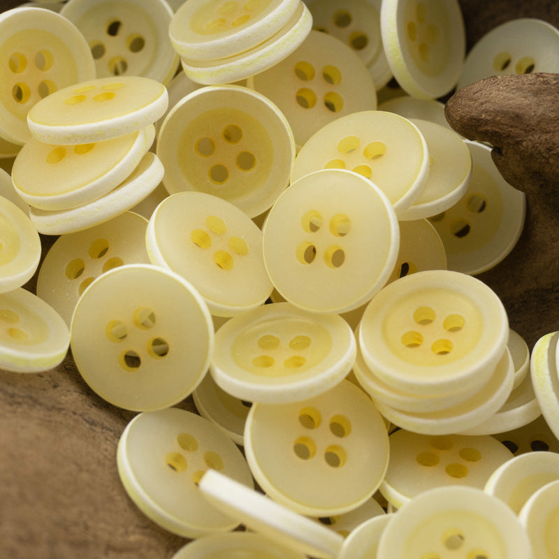 Matte Frosted Urea Buttons Hawaiian Round 20Pcs - Lots of Buttons
