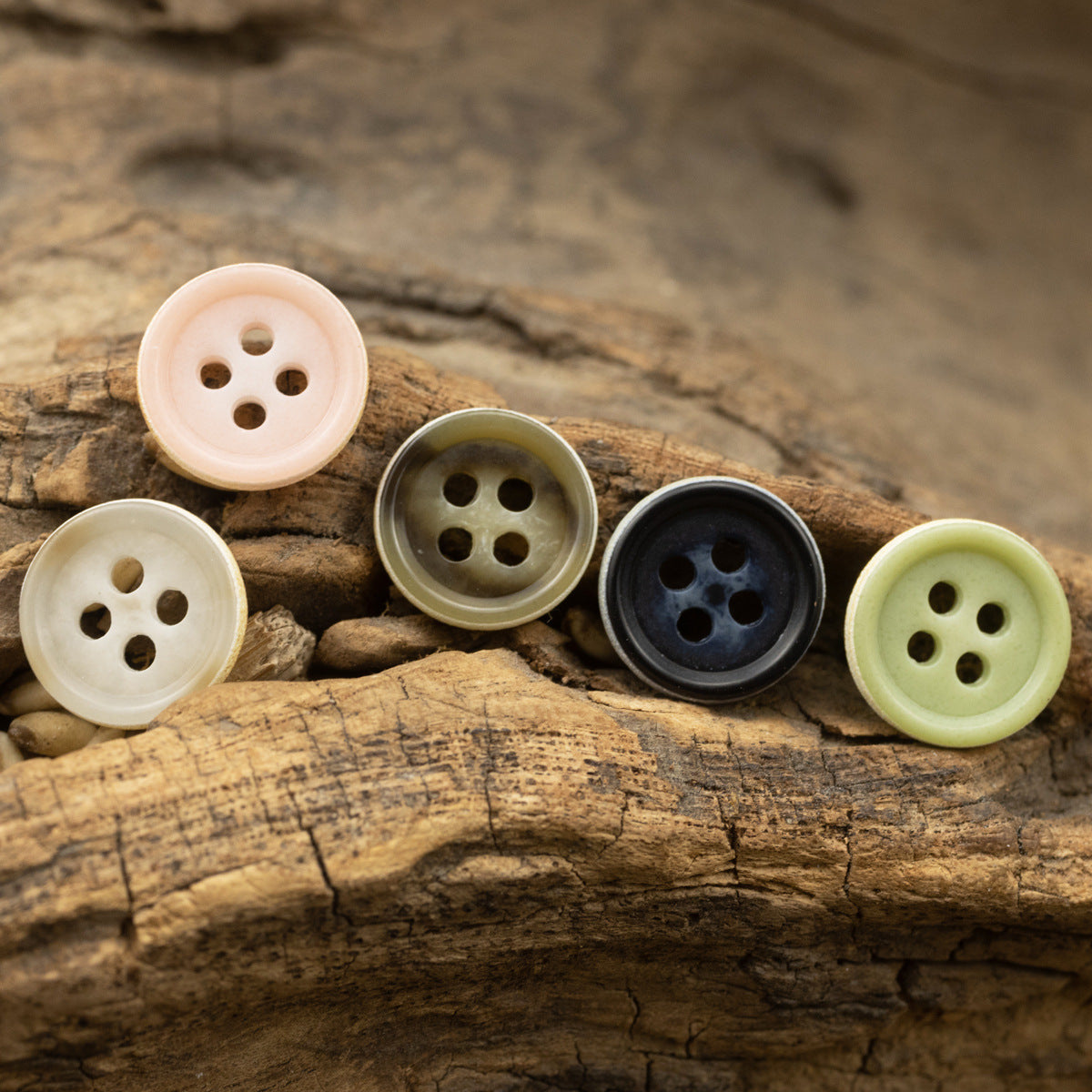 11.5mm 100-Piece Set of 20 Kinds of Candy-Colored Urea Buttons - Lots of Buttons