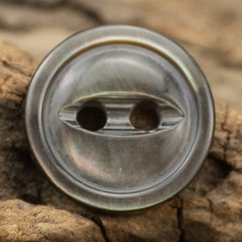 11.5mm Fish-Eye Design Natural Pearl Shell Buttons for Silk Shirts,10PCS - Lots of Buttons