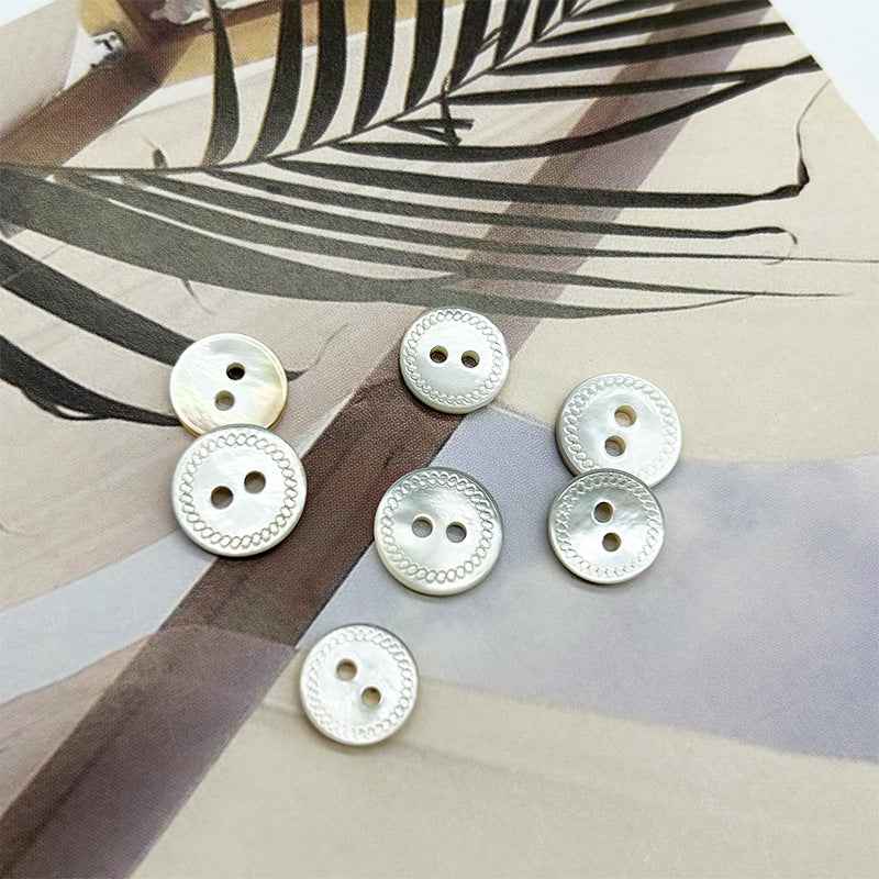 10/11.8mm Two-Hole White Mabe Pearl Shell Buttons for Children's Clothing 30pcs - Lots of Buttons