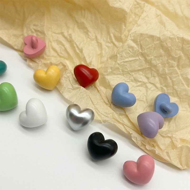 13.5mm Colorful Plastic Heart Buttons for Children's Sweater Knitted Shirt 100 Pack - Lots of Buttons