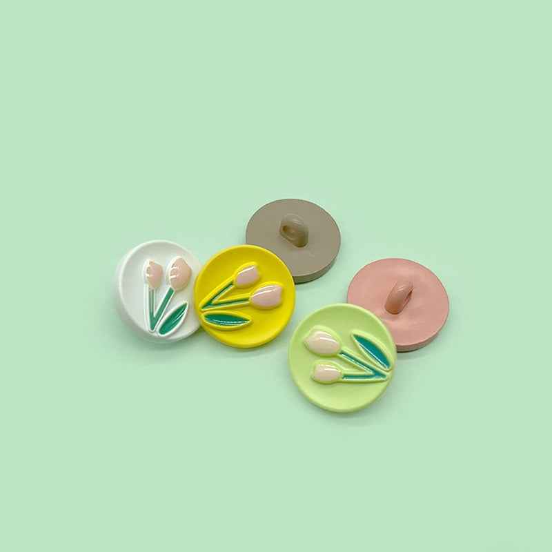 18/21.5/25mm Round Tulip Plastic Buttons for Children's Coats 50 Pack(5 Colors) - Lots of Buttons