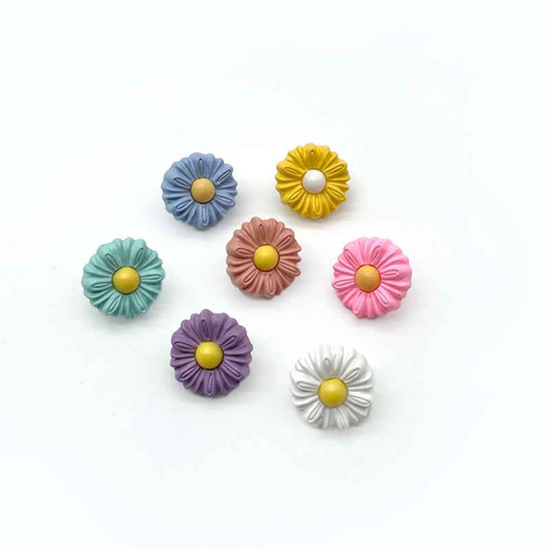 12.5/18mm Colorful Cartoon Daisies Flower Plastic Buttons for Children's Sleepwear 70 Pack - Lots of Buttons