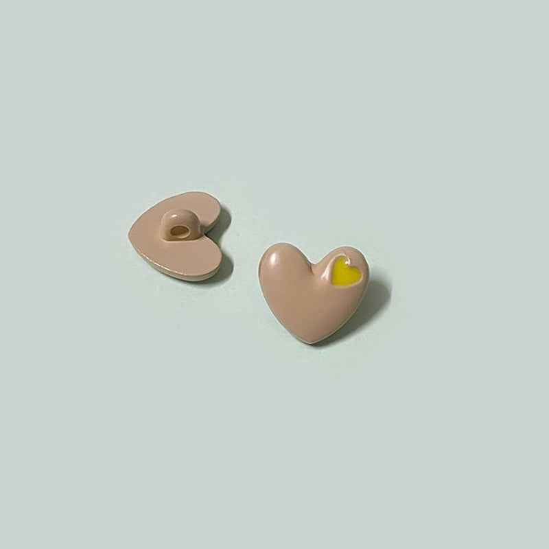 15/18mm Cartoon Cute Colorful Heart-Shaped Children's Buttons with Shanks 70 Pack - Lots of Buttons