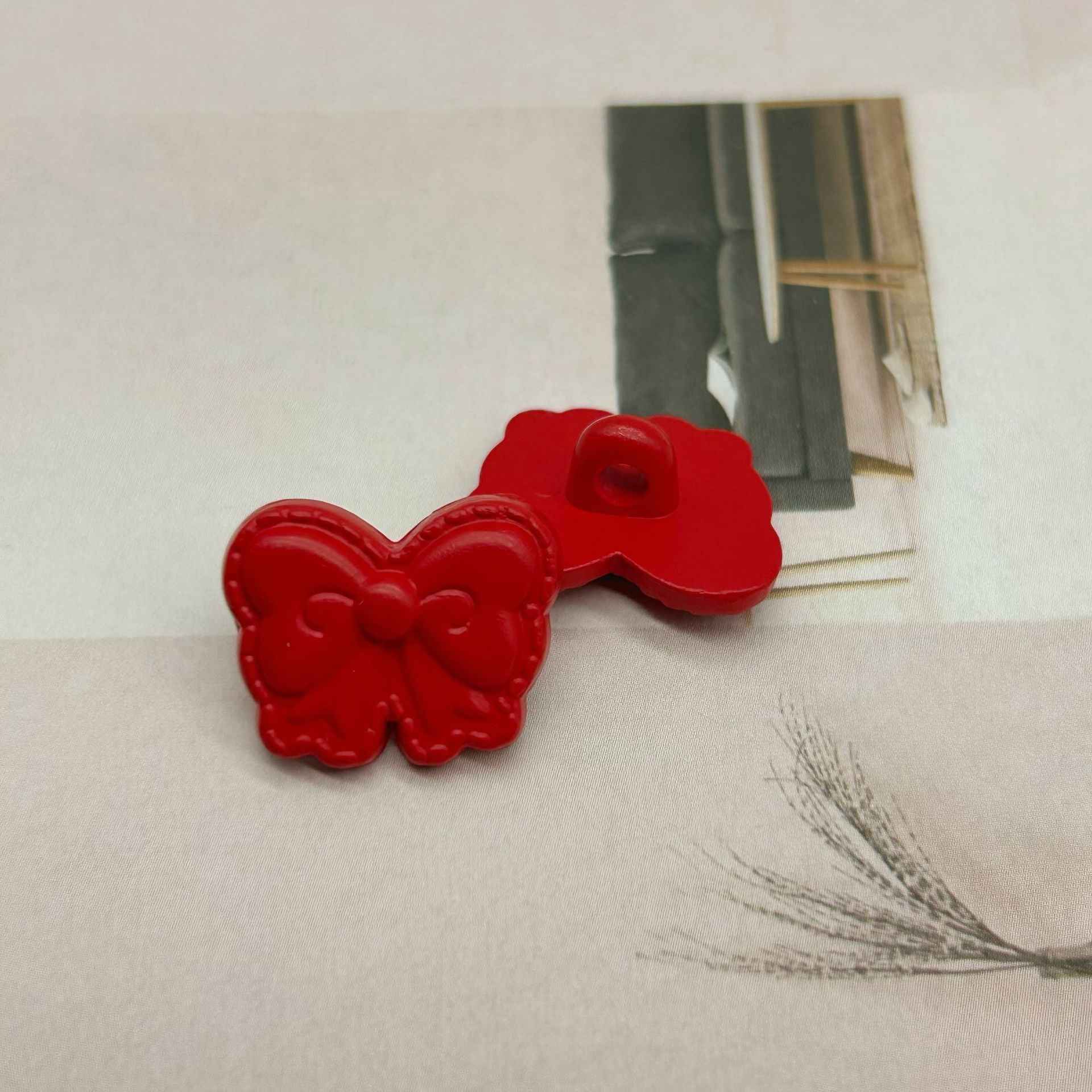 18mm Colorful Butterfly-Shaped Children's Cartoon Shank Buttons 60 Pack - Lots of Buttons