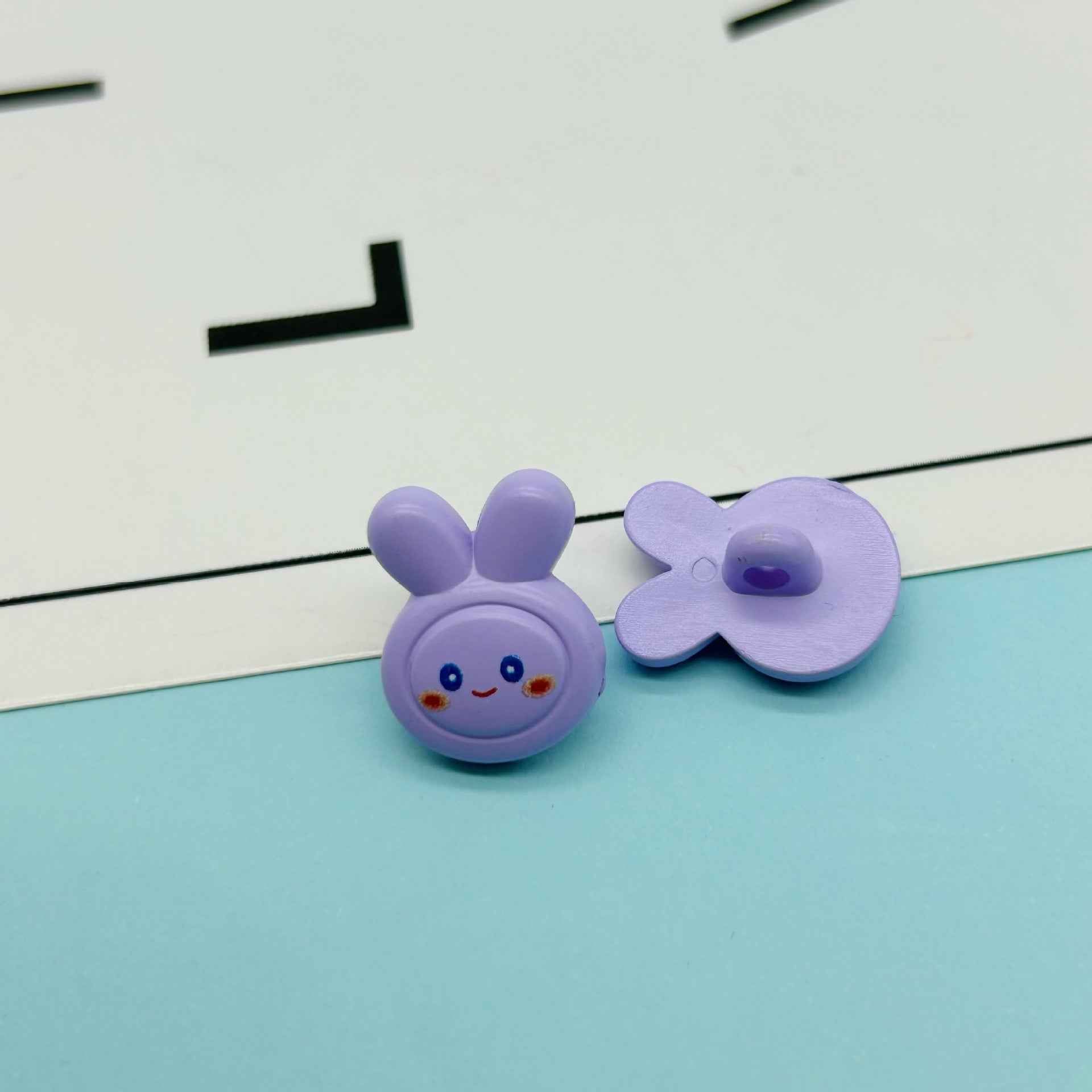 18mm Colorful Cartoon Rabbit Plastic Buttons for Children's DIY Crafts 40 Pack - Lots of Buttons