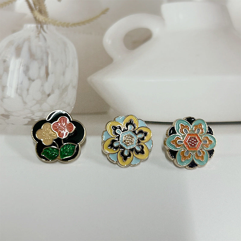 Vintage Court Style Enamel Buttons with Oil-Painting Art for Coats 17 Pack