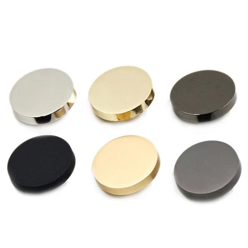 9-30mm Kerek Tükörfényes Fém Lapos Varrott Gombok Kézzel