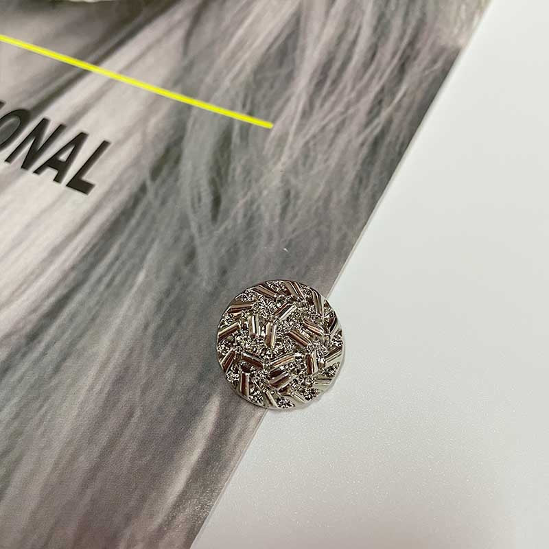 11.5-25mm Vintage Kerek Dombornyomott Arany Fém Gombok Kézi 50db