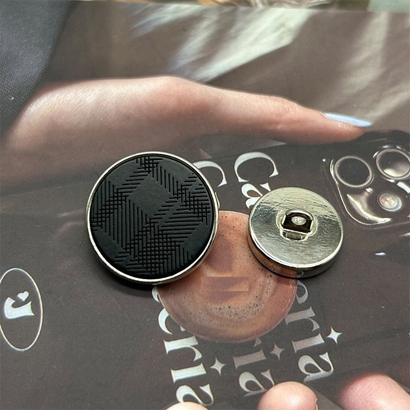 15/20mm lézergravírozott gyanta twill fém gombok shankkal 50 db