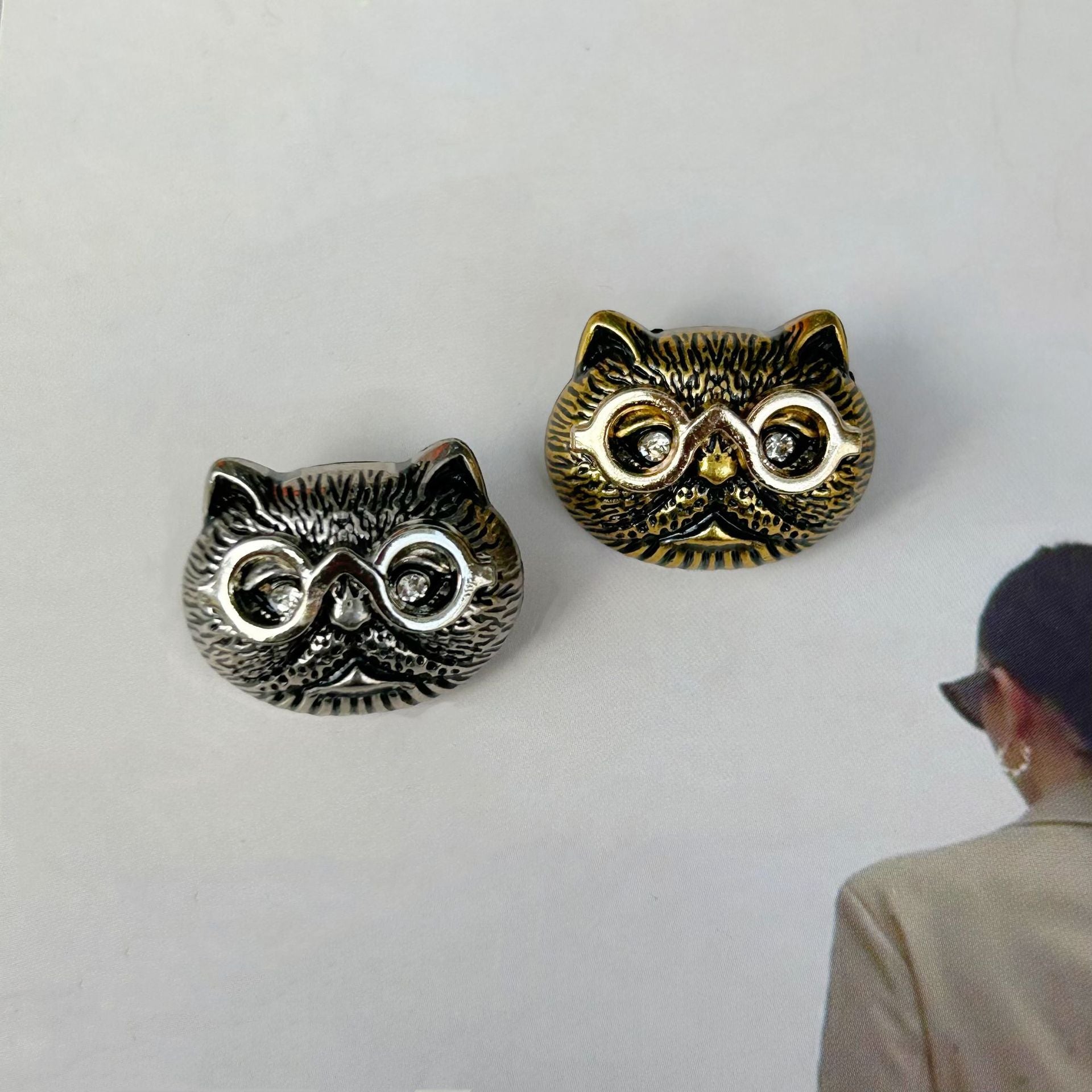 18/23mm Antique Gold and Silver Cat Head-Shaped Metal Sewing Buttons 50pcs