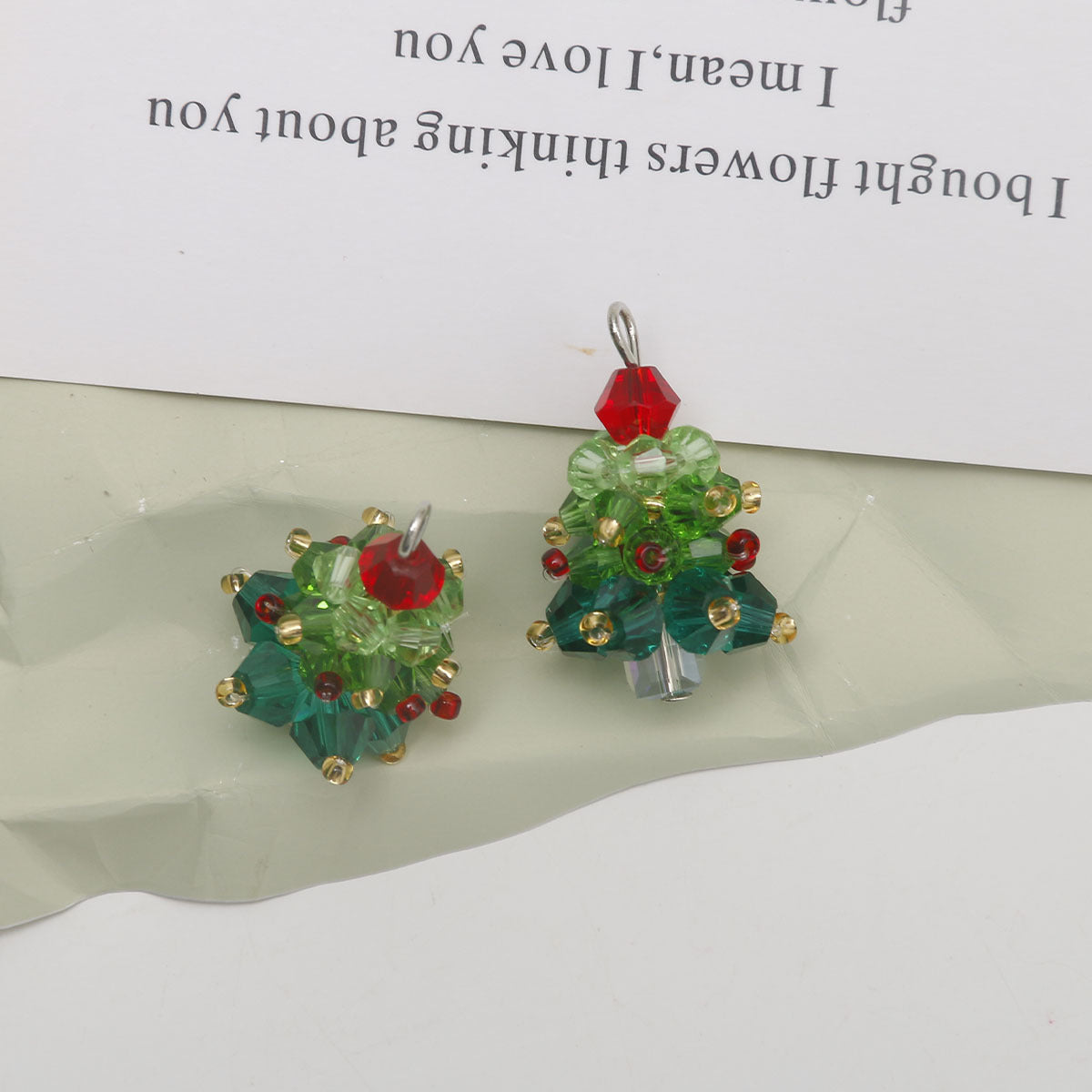 Bunte Glasperlen Handgemachte Weihnachtsbaum Anhänger Ornamente 5 Stück