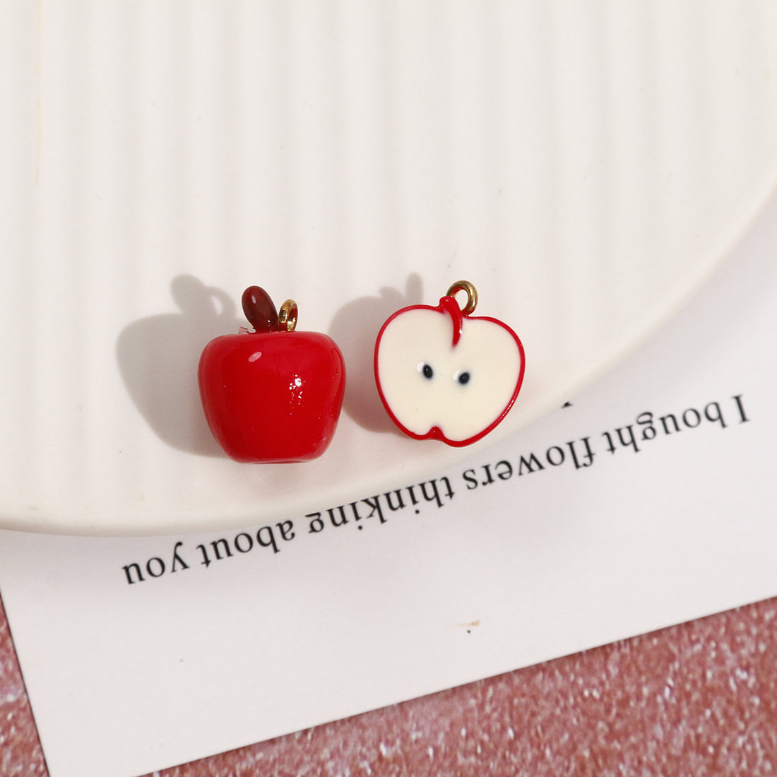 14mm Cartoon-inspired Artificial Fruit Christmas Apple Resin Pendant 5pcs